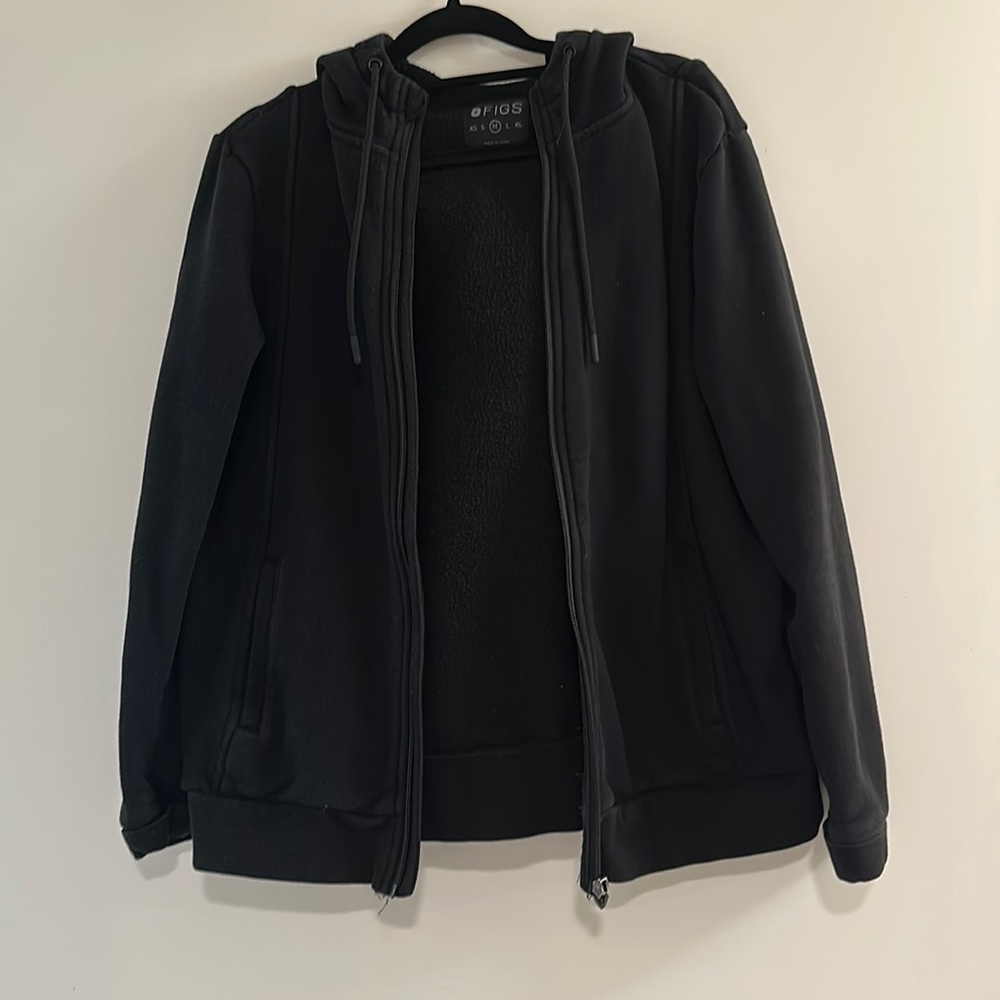 Figs Essential Hoodie Black